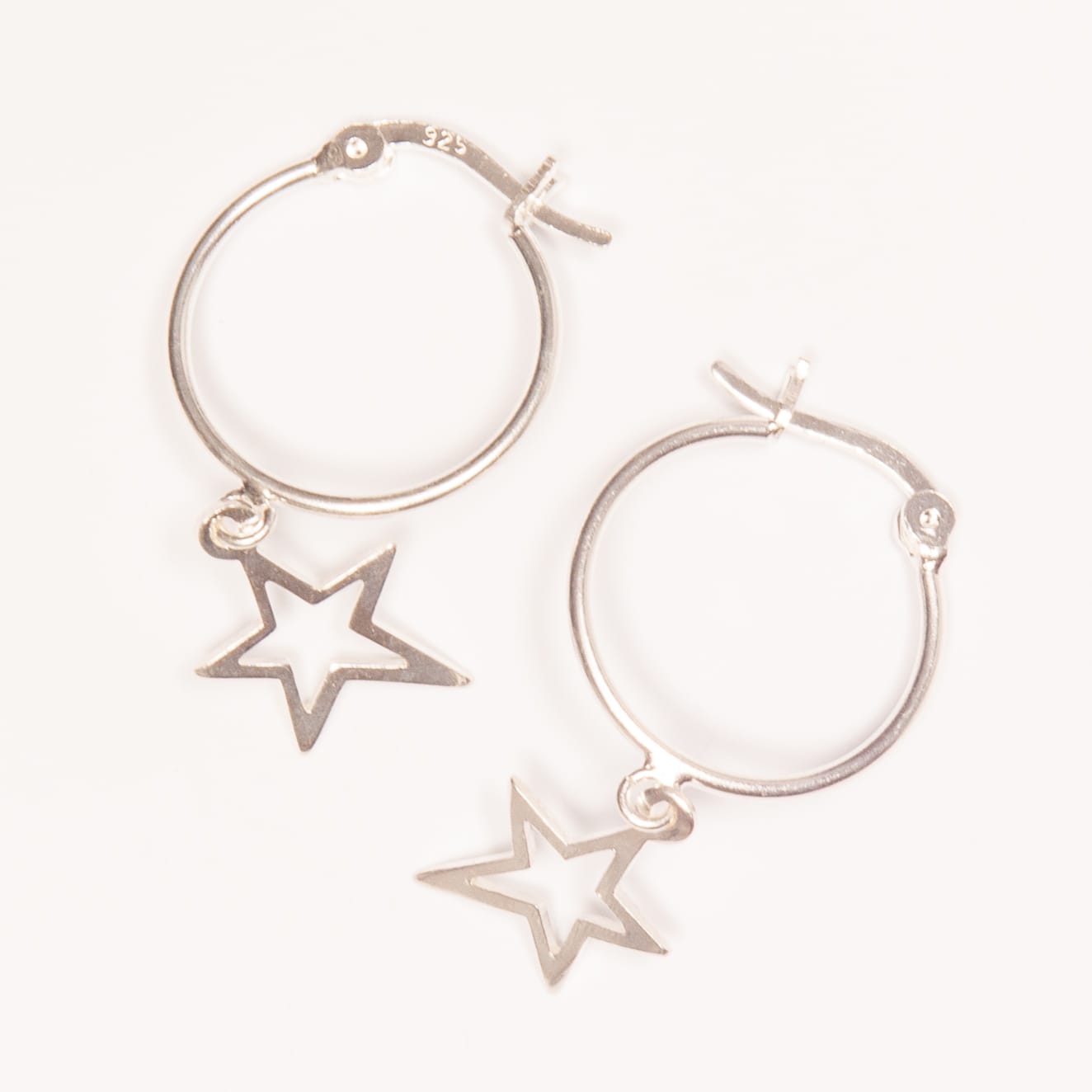 AROS DE PLATA 925 ARGOLLAS CRIOLLITAS CON DIJE DE ESTRELLA