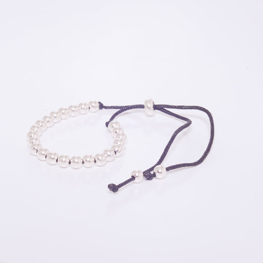PULSERA DE PLATA 925 MACRAME NEGRA CON BOLITAS MEDIANAS
