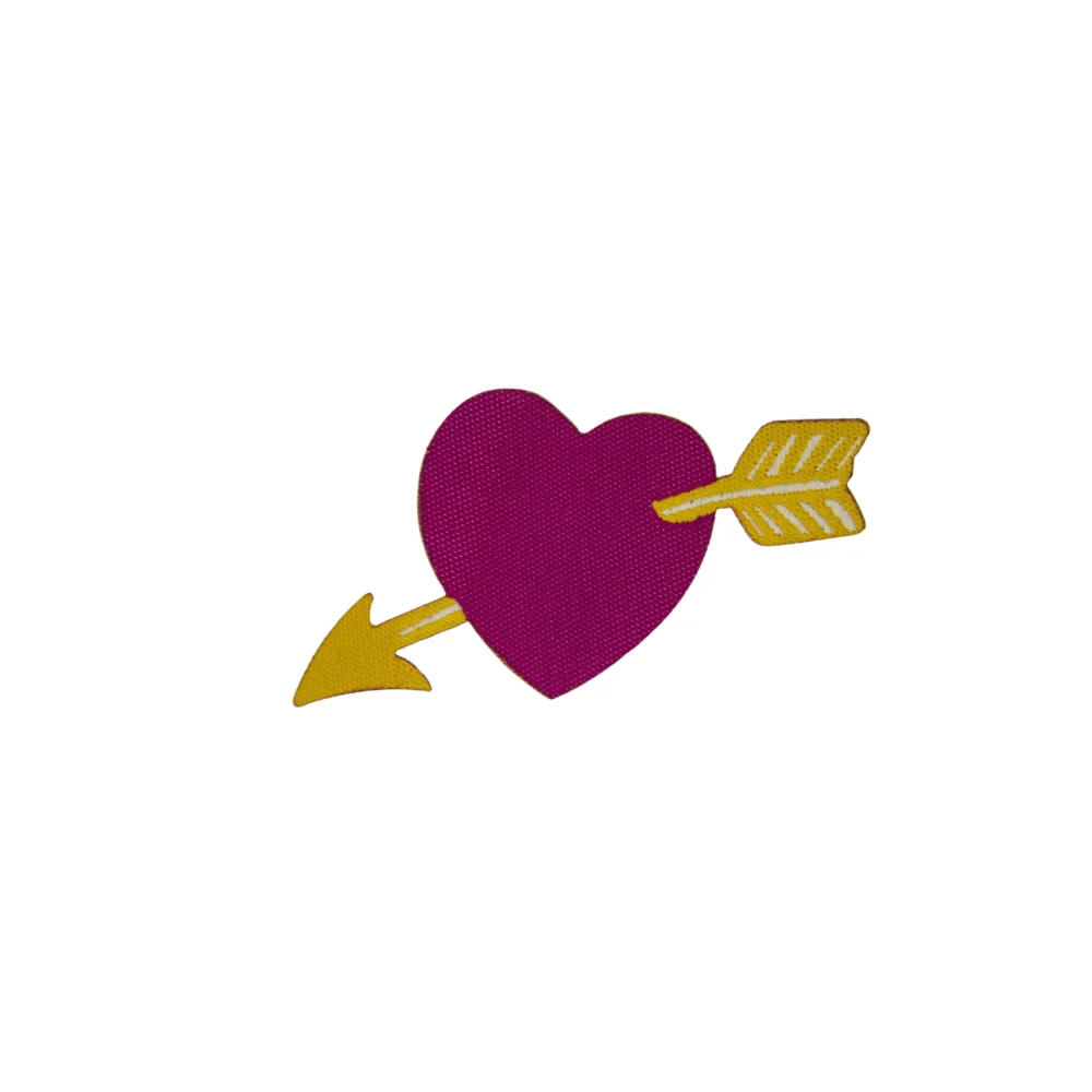 PARCHE TERMOADHESIVO CORAZON CON FLECHA- 68P