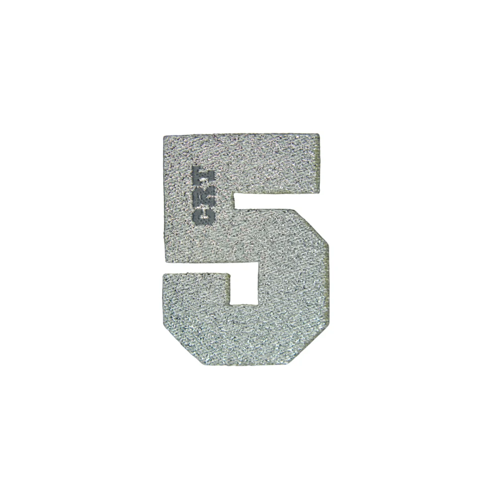 PARCHE TERMOADHESIVO NUMERO 5 PLATEADO- 74P