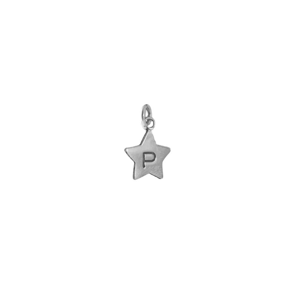 DIJE DE PLATA 925 ESTRELLA CON LETRA P GRABADA – DJ28