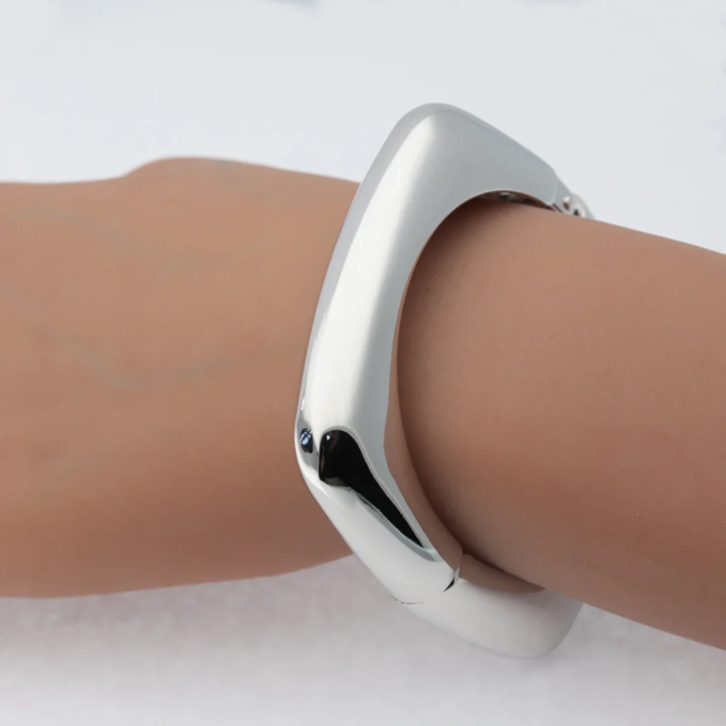 ACCESORIO BRAZALETE PLATEADO