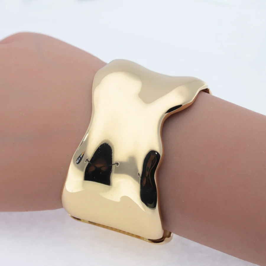 ACCESORIO BRAZALETE DORADO