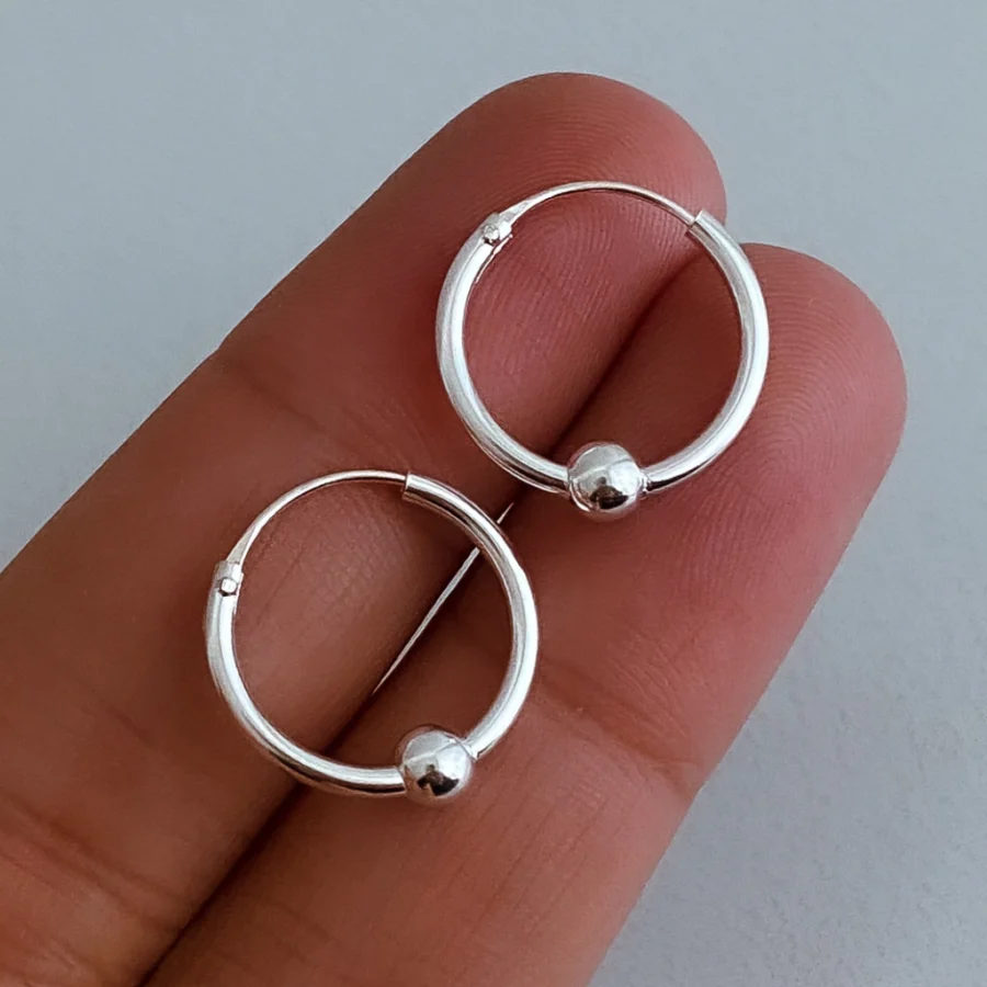 ARGOLLAS CUBANAS CON BOLITA CENTRAL PLATA 925 CLASICAS LISAS - ARL3003 - Imagen 3