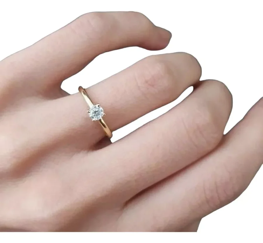 OR44- ANILLO CINTILLO CON CUBIC CENTRAL ORO 18K