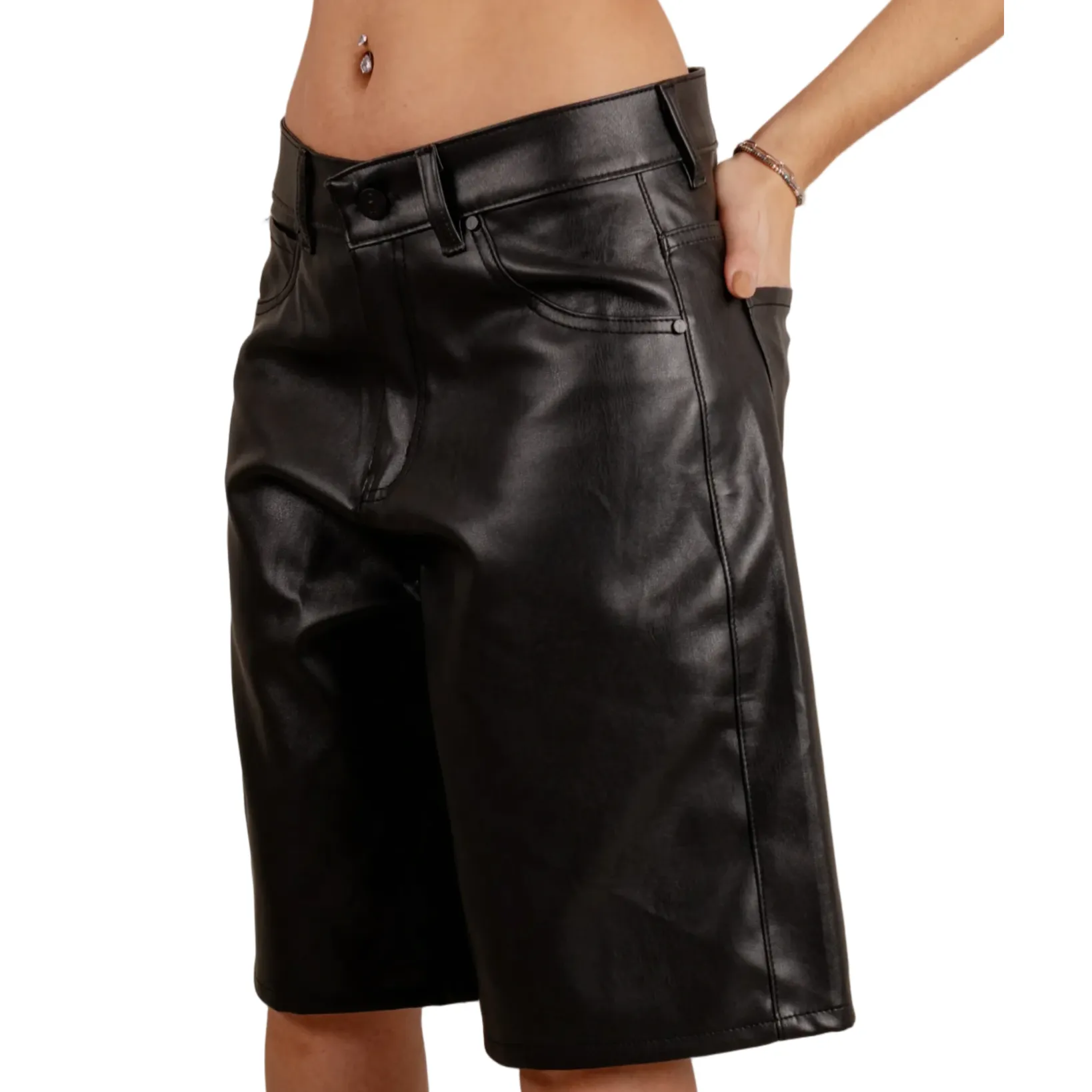 BERMUDA SIMIL CUERO OVERSIZE( TALLE UNICO)-SHR284 - Imagen 3