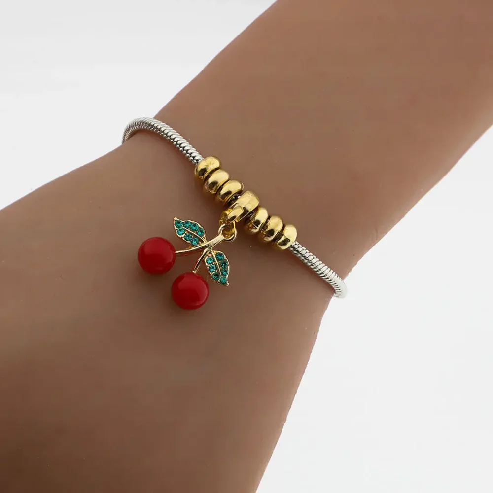 PULSERA CHARMS