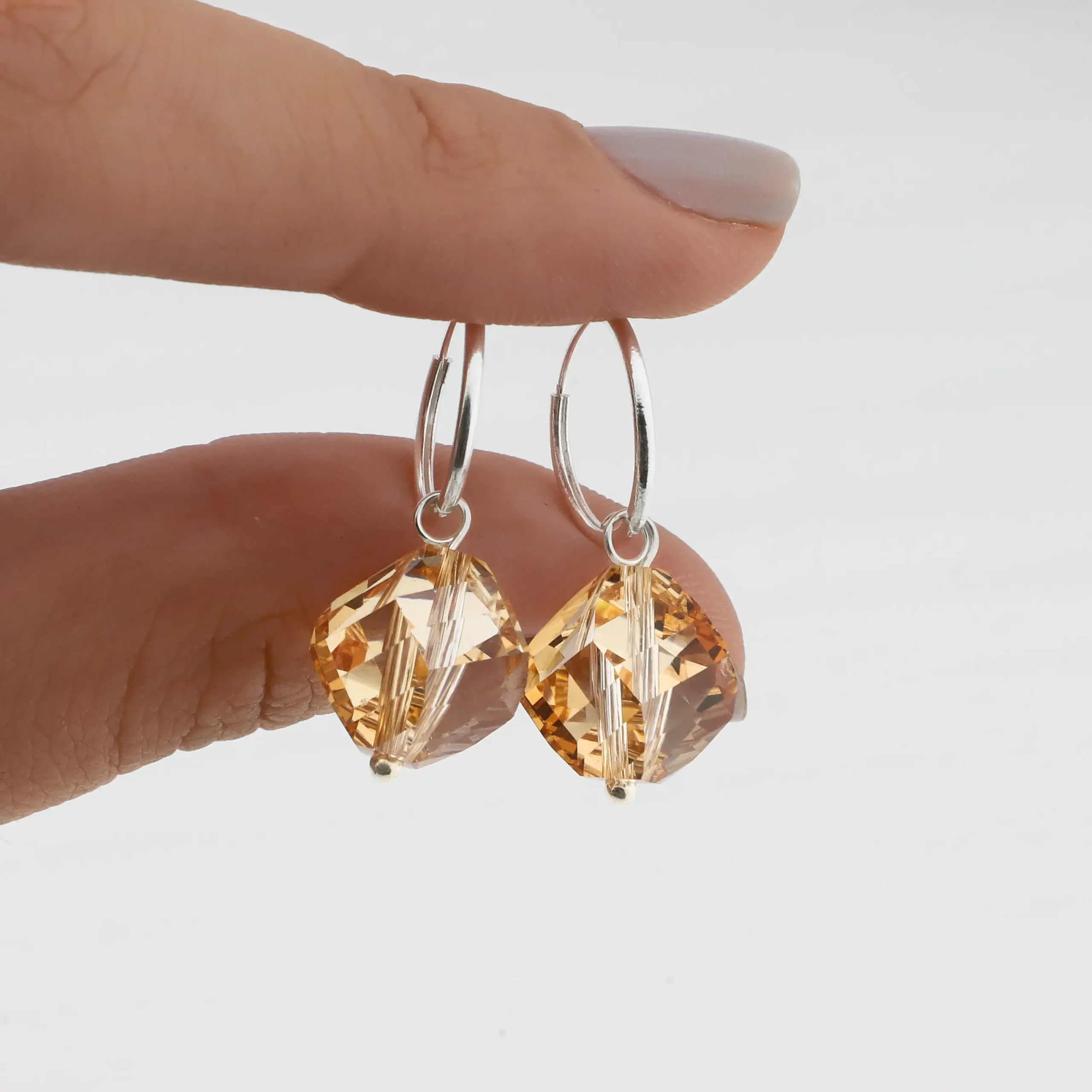 ARGOLLAS ACERO BLANCO SWAROVSKI PREMIUM