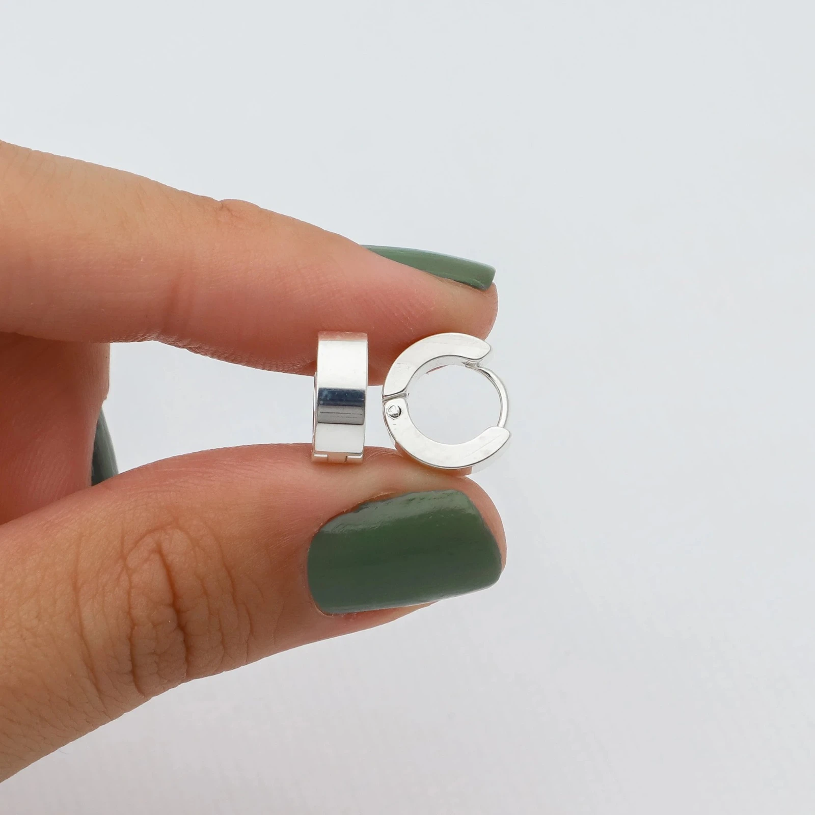 HUGGIES ACERO BLANCO