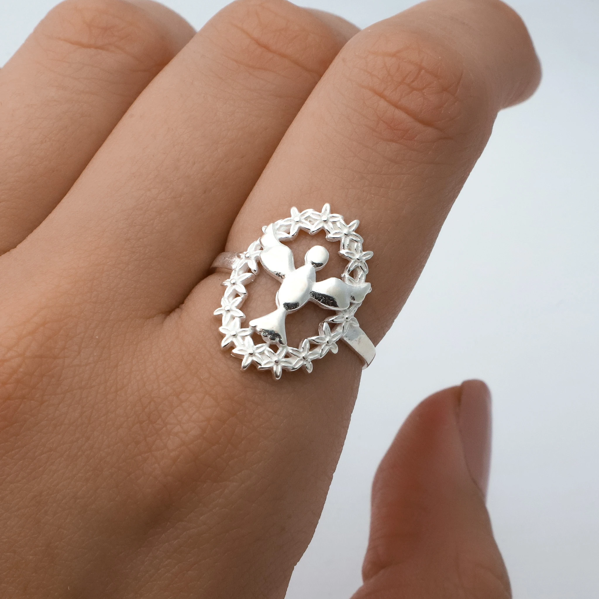 ANILLO LUCY
