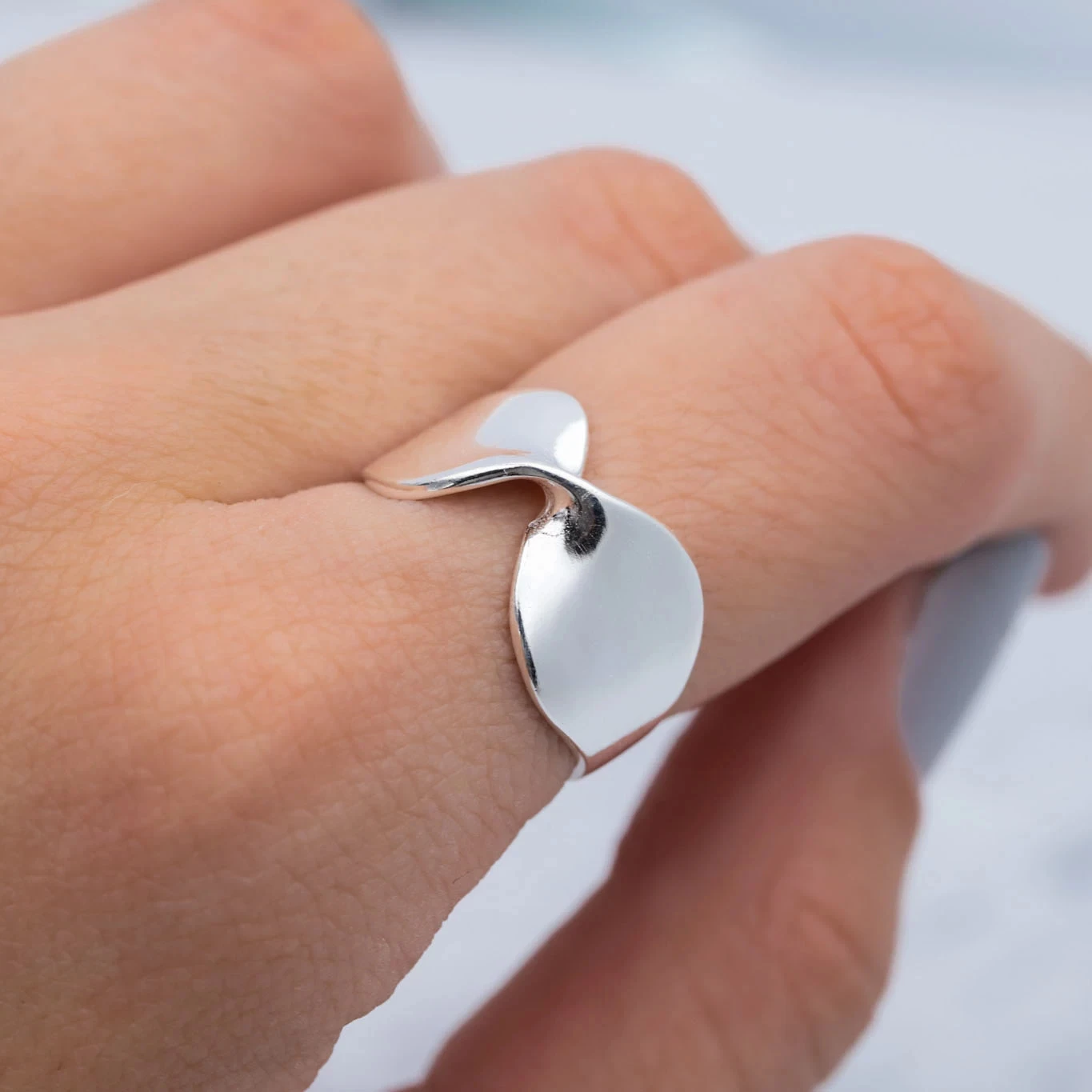 ANILLO HUGO