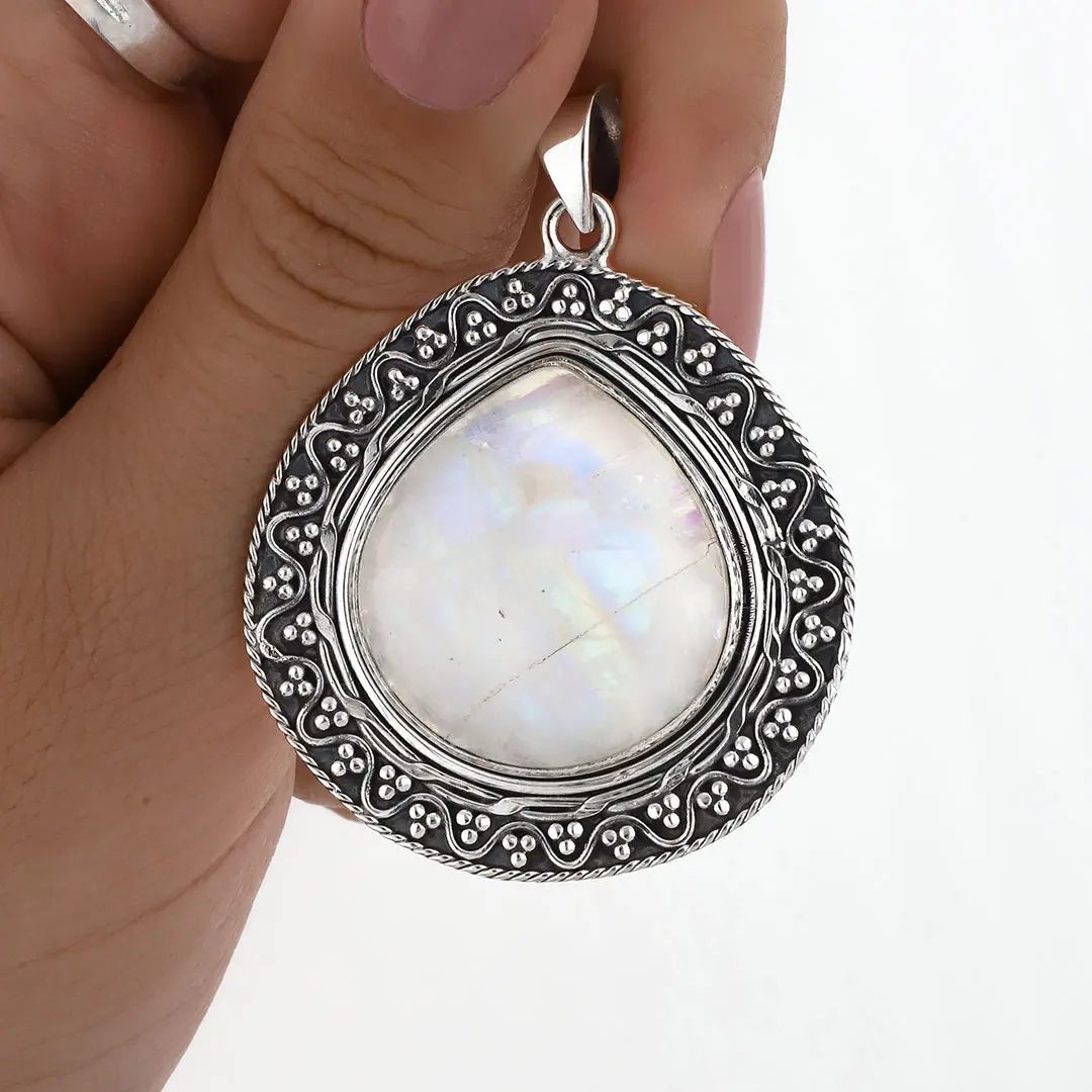 DIJE PIEDRA DE LA LUNA