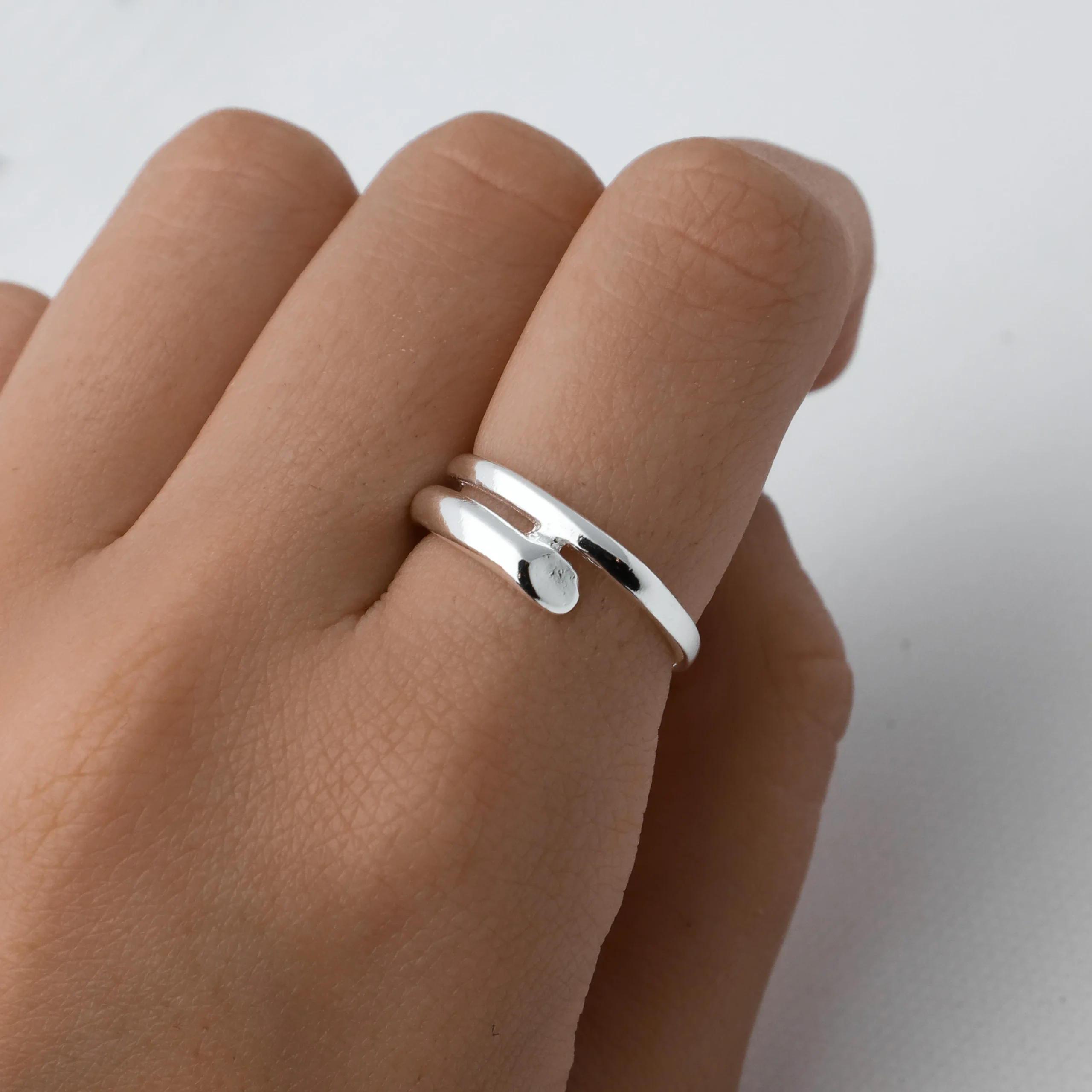 ANILLO VERA