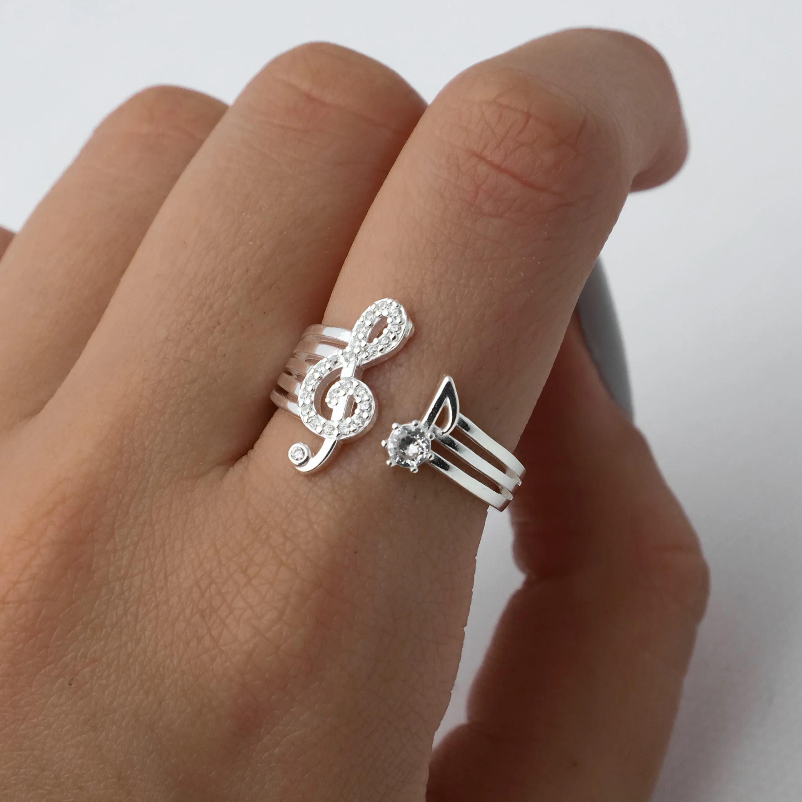 ANILLO ELUNEY