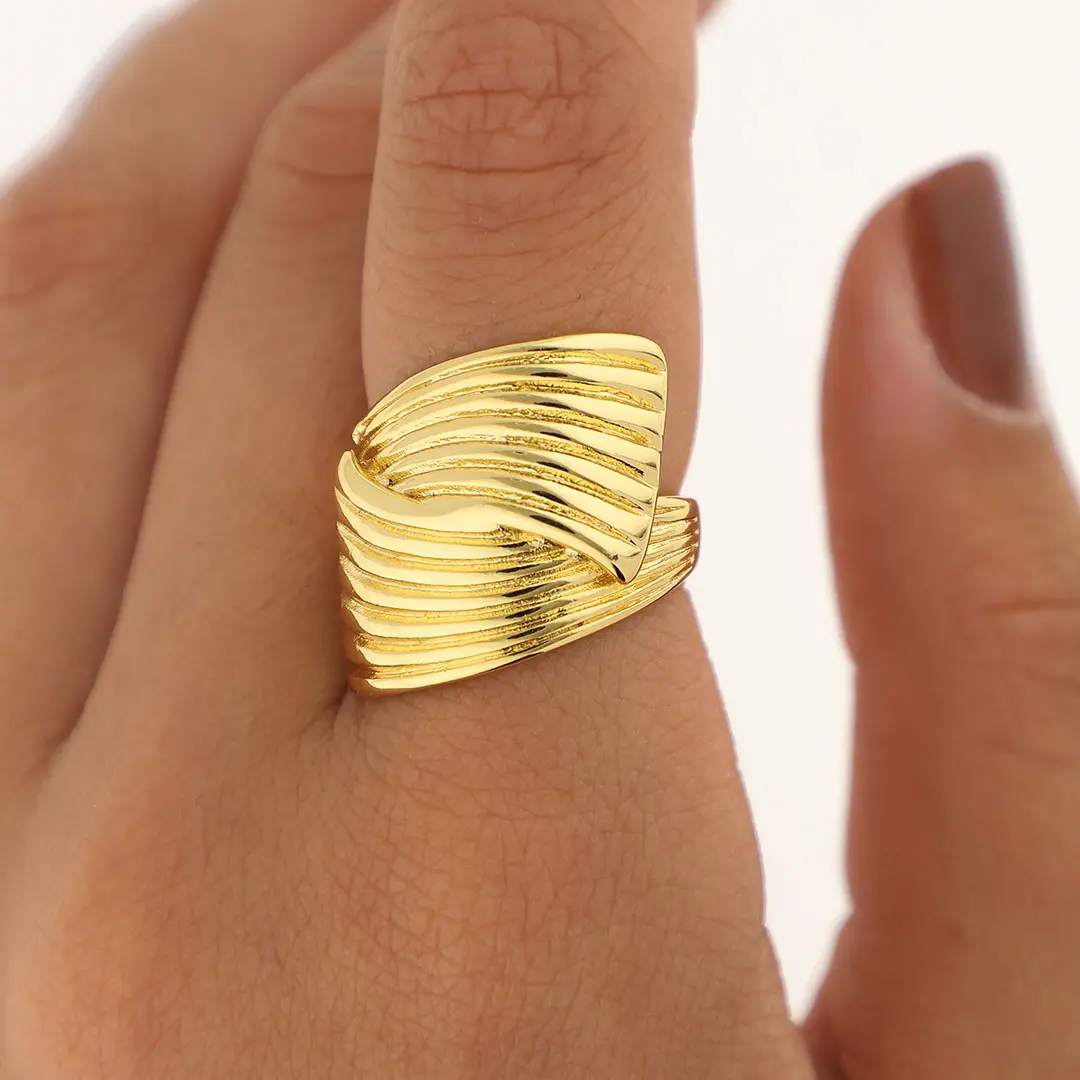 ANILLO REGULABLE ACERO DORADO