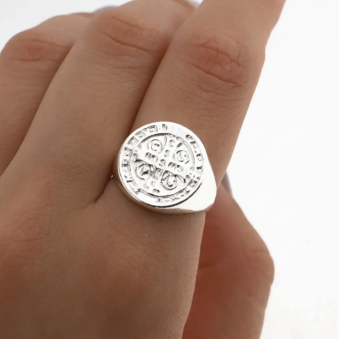 ANILLO SAN BENITO