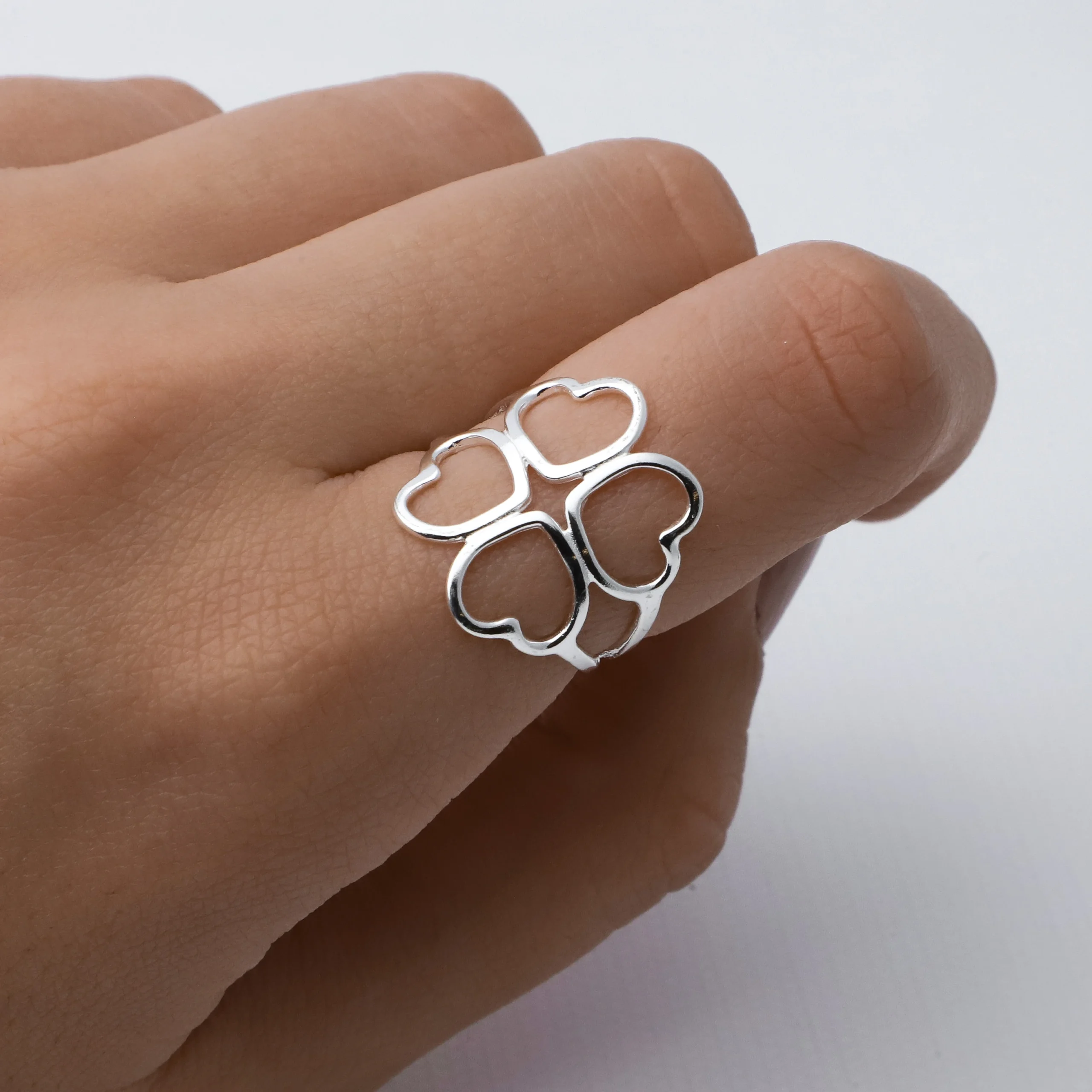 ANILLO 4 CORAZONEZ