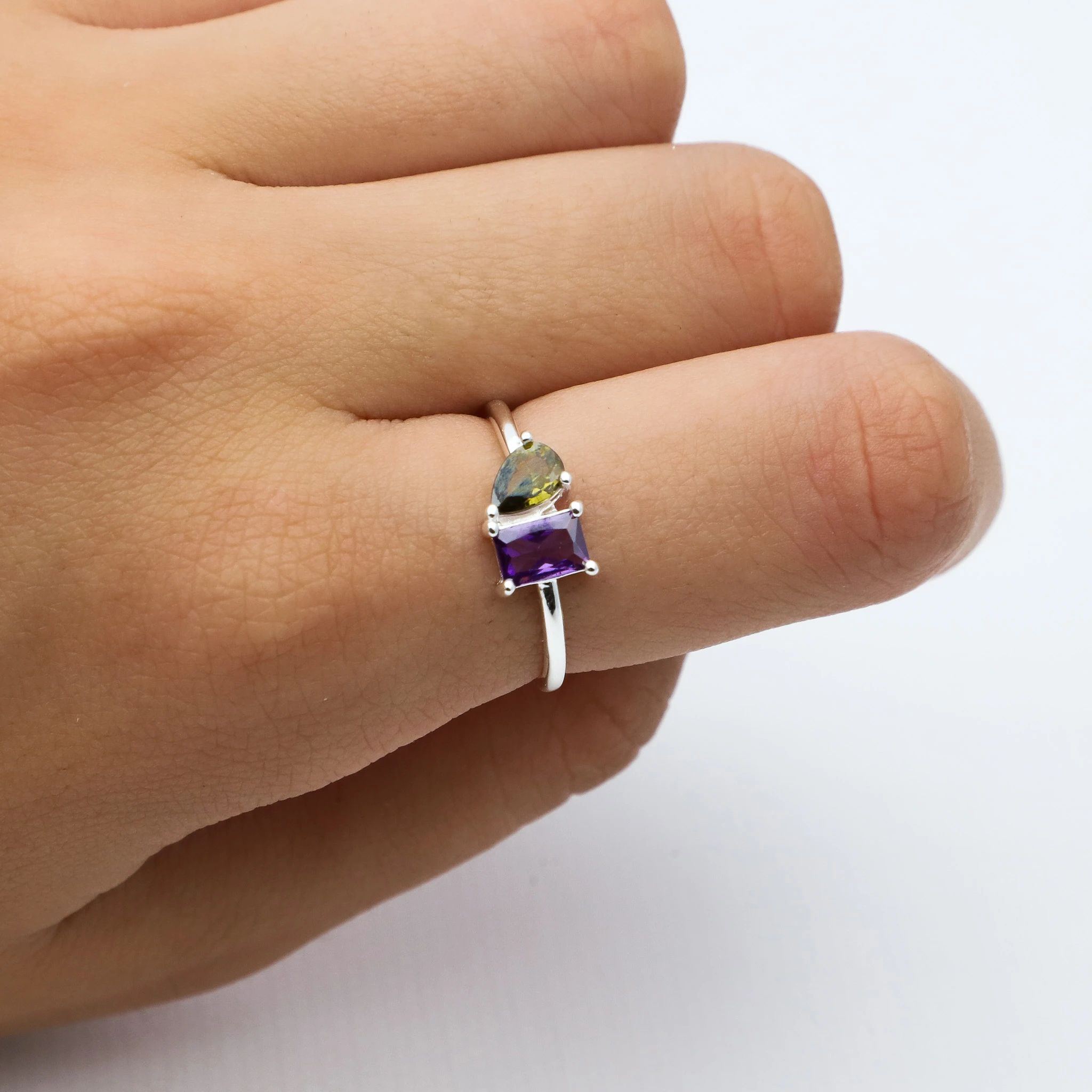 ANILLO