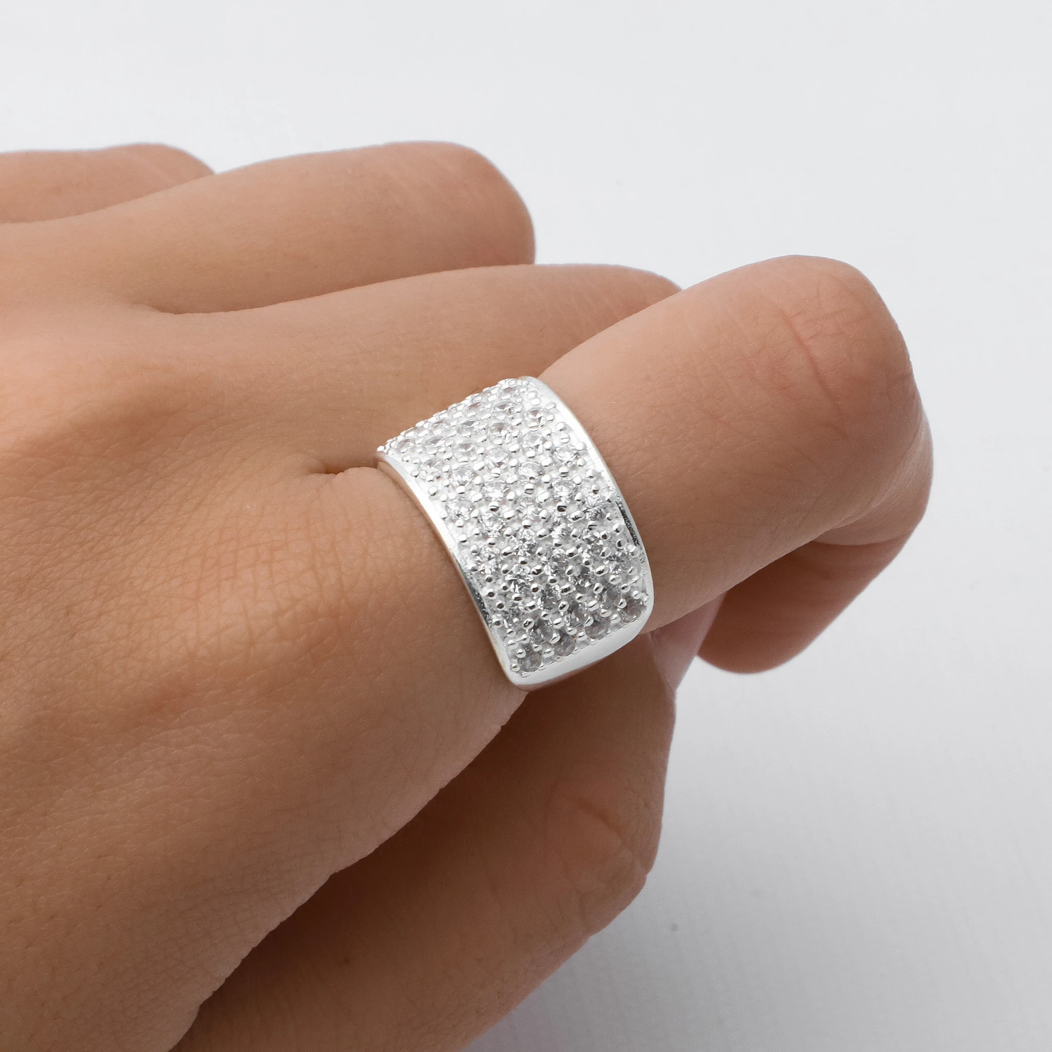 ANILLO