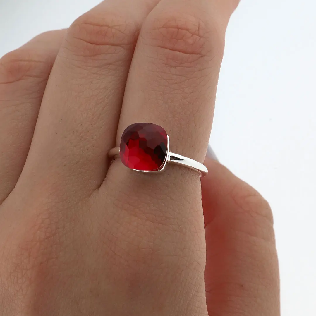 ANILLO EXCLUSIVO